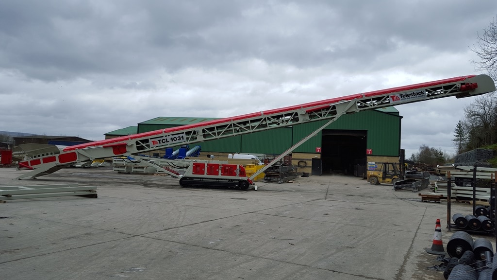 Red PVC Quarry Conveyor Covers for Telestack 1