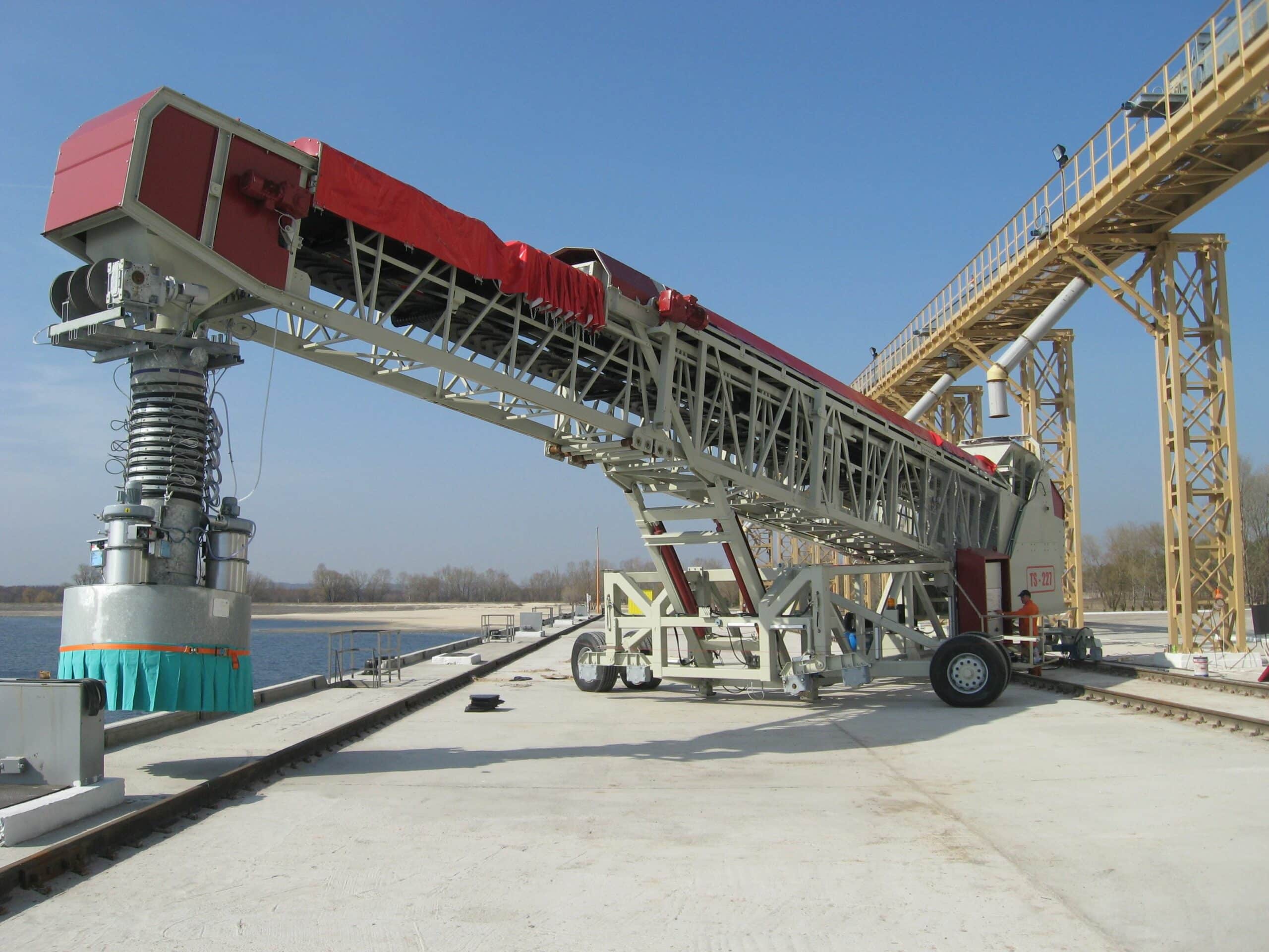 Dust Protection Red PVC Cover for Telestack Radial Telescopic Conveyor